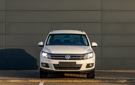 Volkswagen Tiguan I, 2011 год, 1 395 000 рублей, 2 фотография