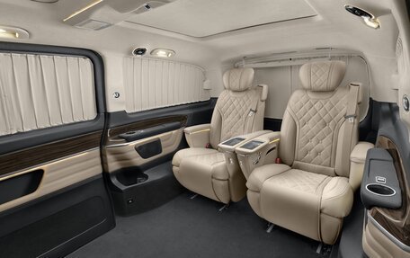 Mercedes-Benz V-Класс, 2022 год, 9 800 000 рублей, 1 фотография