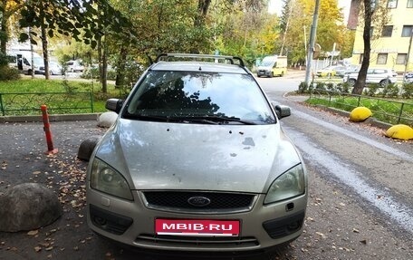 Ford Focus II рестайлинг, 2005 год, 335 000 рублей, 1 фотография