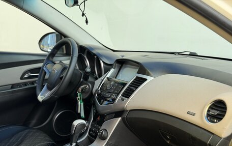 Chevrolet Cruze II, 2012 год, 649 999 рублей, 7 фотография