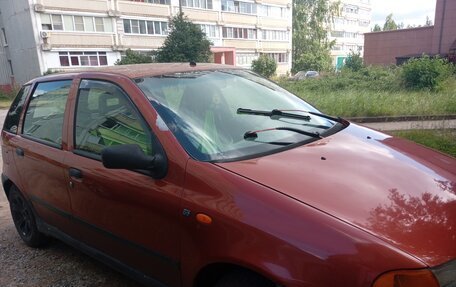 Fiat Punto III Punto Evo рестайлинг, 1998 год, 100 000 рублей, 2 фотография