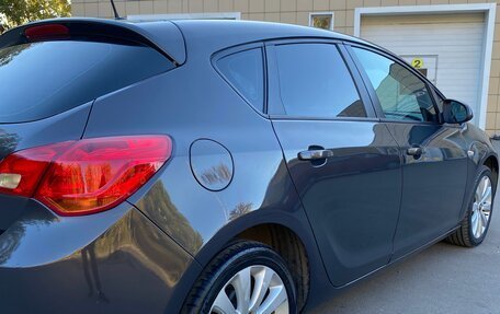 Opel Astra J, 2013 год, 855 000 рублей, 4 фотография