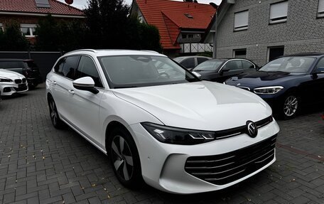 Volkswagen Passat, 2025 год, 4 580 000 рублей, 1 фотография
