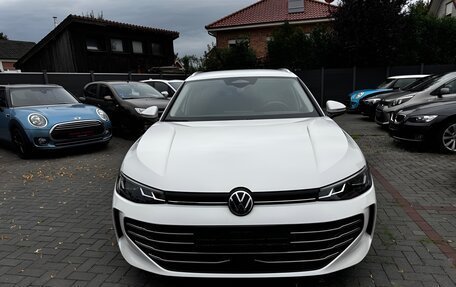 Volkswagen Passat, 2025 год, 4 580 000 рублей, 2 фотография