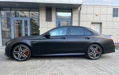 Mercedes-Benz E-Класс AMG, 2019 год, 7 989 000 рублей, 2 фотография