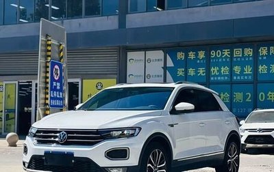 Volkswagen T-Roc I, 2022 год, 1 337 777 рублей, 1 фотография