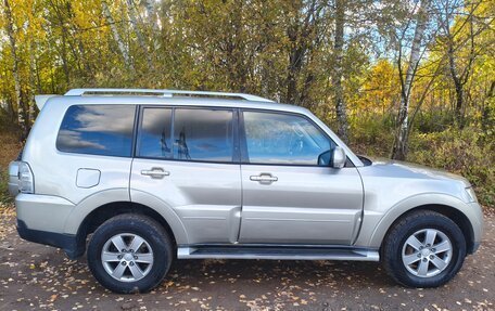 Mitsubishi Pajero IV, 2007 год, 1 159 000 рублей, 3 фотография