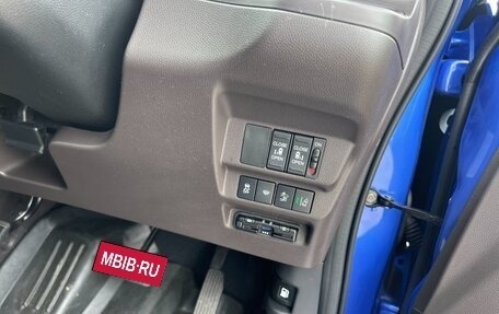 Honda Freed II, 2022 год, 1 990 000 рублей, 2 фотография