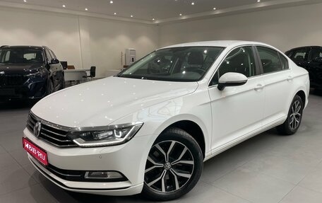 Volkswagen Passat B8 рестайлинг, 2018 год, 2 788 000 рублей, 1 фотография