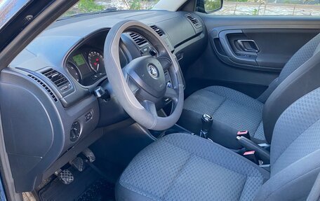Skoda Fabia II, 2013 год, 499 000 рублей, 9 фотография