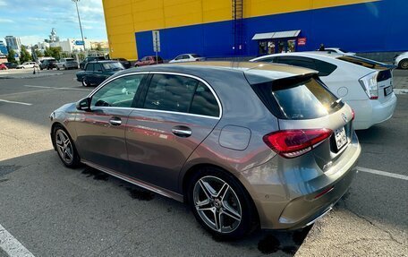 Mercedes-Benz A-Класс, 2018 год, 1 910 000 рублей, 6 фотография