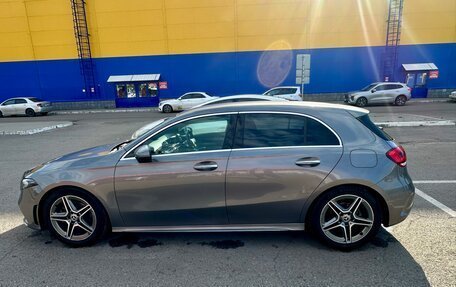 Mercedes-Benz A-Класс, 2018 год, 1 910 000 рублей, 5 фотография