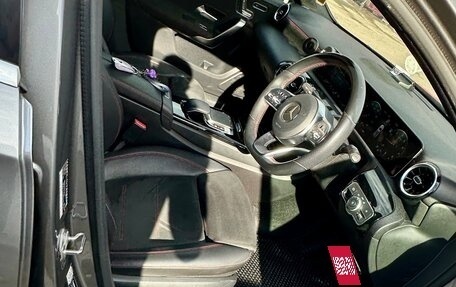 Mercedes-Benz A-Класс, 2018 год, 1 910 000 рублей, 11 фотография