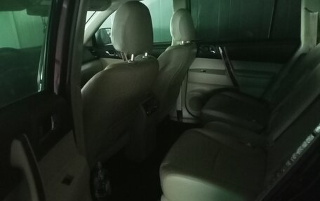 Toyota Highlander III, 2011 год, 3 000 000 рублей, 3 фотография