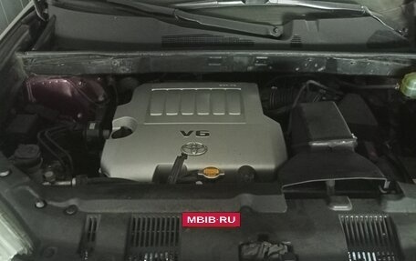Toyota Highlander III, 2011 год, 3 000 000 рублей, 4 фотография