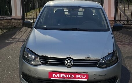 Volkswagen Polo VI (EU Market), 2012 год, 300 000 рублей, 4 фотография