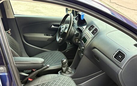 Volkswagen Polo VI (EU Market), 2013 год, 897 000 рублей, 11 фотография
