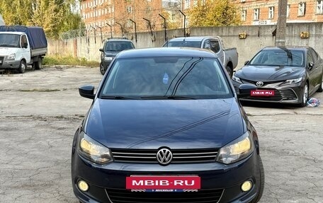 Volkswagen Polo VI (EU Market), 2013 год, 897 000 рублей, 2 фотография