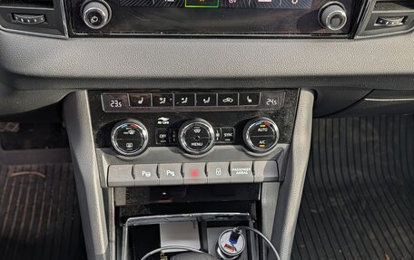 Skoda Karoq I, 2022 год, 3 250 000 рублей, 7 фотография