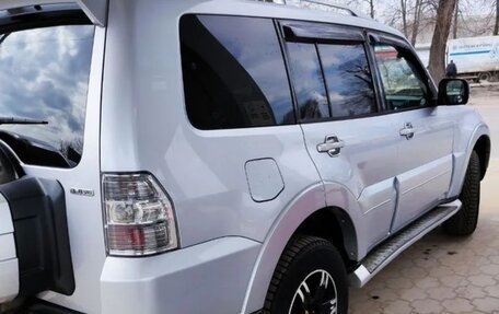 Mitsubishi Pajero IV, 2007 год, 1 380 000 рублей, 7 фотография