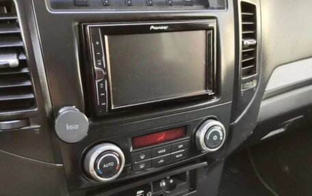 Mitsubishi Pajero IV, 2007 год, 1 380 000 рублей, 20 фотография
