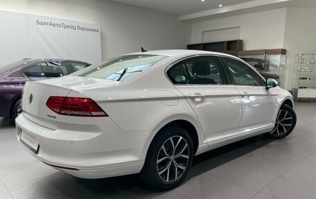 Volkswagen Passat B8 рестайлинг, 2018 год, 2 788 000 рублей, 4 фотография