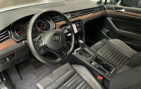 Volkswagen Passat B8 рестайлинг, 2018 год, 2 788 000 рублей, 7 фотография