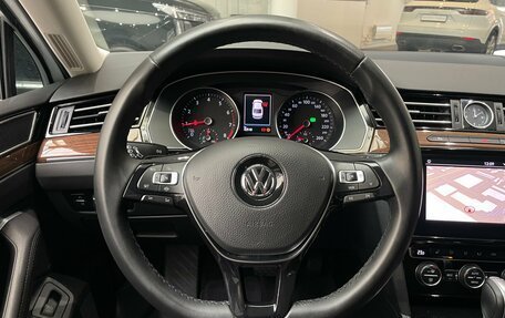 Volkswagen Passat B8 рестайлинг, 2018 год, 2 788 000 рублей, 16 фотография