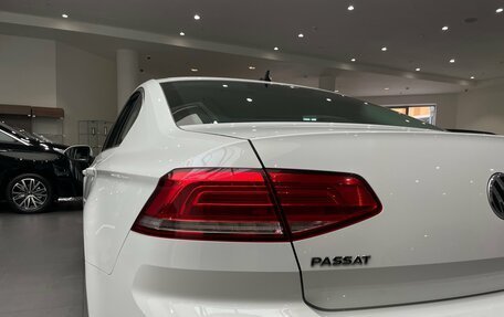 Volkswagen Passat B8 рестайлинг, 2018 год, 2 788 000 рублей, 26 фотография