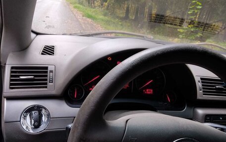 Audi A4, 2002 год, 370 000 рублей, 6 фотография