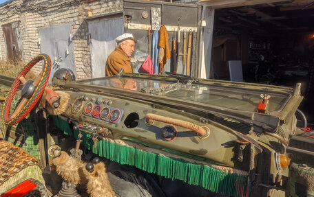 ЛуАЗ 3151, 1986 год, 200 000 рублей, 11 фотография