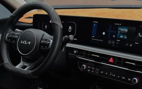 KIA K5, 2023 год, 2 960 000 рублей, 13 фотография