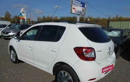 Renault Sandero II рестайлинг, 2015 год, 780 000 рублей, 2 фотография