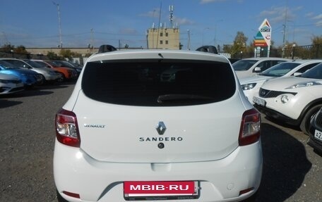 Renault Sandero II рестайлинг, 2015 год, 780 000 рублей, 6 фотография