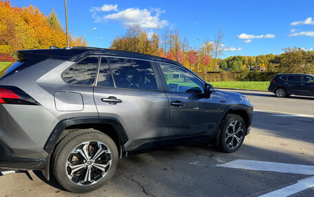 Toyota RAV4, 2022 год, 4 650 000 рублей, 3 фотография