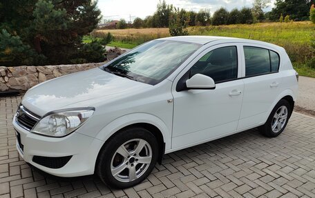 Opel Astra H, 2012 год, 699 000 рублей, 2 фотография