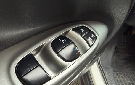 Nissan Juke II, 2012 год, 687 000 рублей, 12 фотография