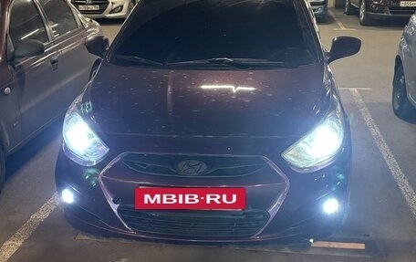 Hyundai Solaris II рестайлинг, 2012 год, 730 000 рублей, 12 фотография