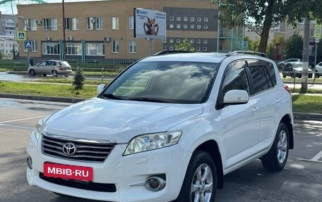Toyota RAV4, 2011 год, 1 280 000 рублей, 2 фотография