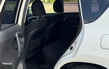 Toyota RAV4, 2011 год, 1 280 000 рублей, 10 фотография