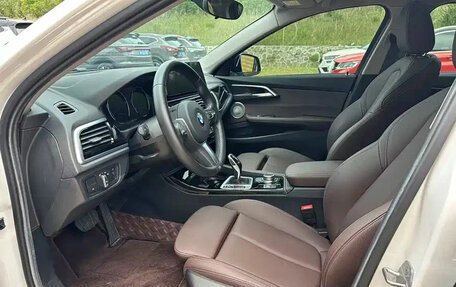 BMW 1 серия, 2023 год, 1 810 000 рублей, 7 фотография