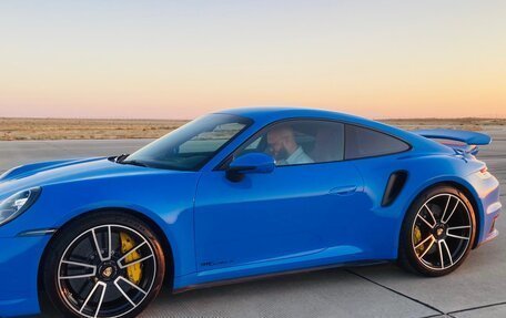 Porsche 911, 2021 год, 23 000 000 рублей, 8 фотография