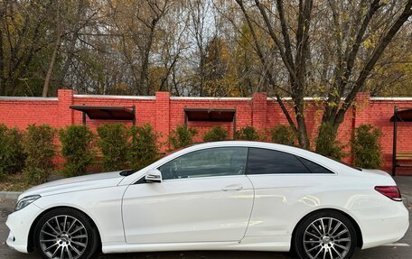 Mercedes-Benz E-Класс, 2014 год, 2 190 000 рублей, 4 фотография