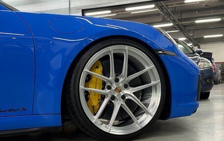 Porsche 911, 2021 год, 23 000 000 рублей, 7 фотография