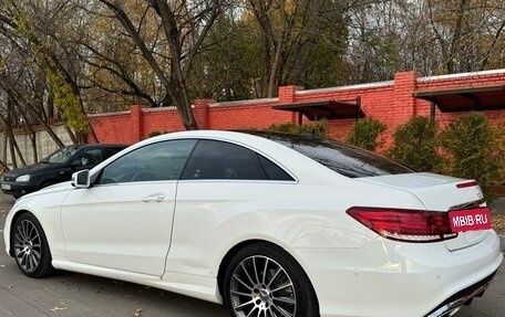 Mercedes-Benz E-Класс, 2014 год, 2 190 000 рублей, 5 фотография