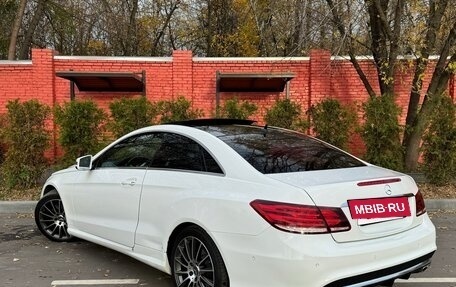 Mercedes-Benz E-Класс, 2014 год, 2 190 000 рублей, 11 фотография