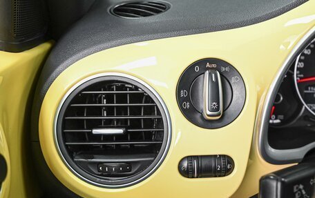 Volkswagen Beetle, 2013 год, 1 372 000 рублей, 19 фотография
