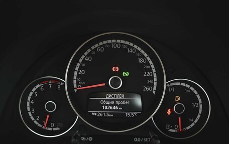 Volkswagen Beetle, 2013 год, 1 372 000 рублей, 21 фотография