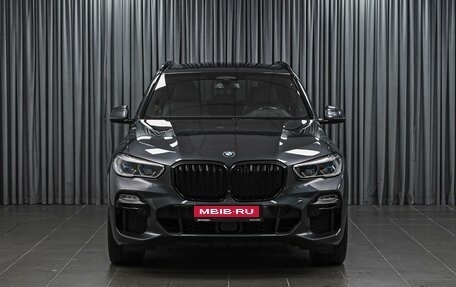 BMW X5, 2019 год, 6 799 000 рублей, 3 фотография