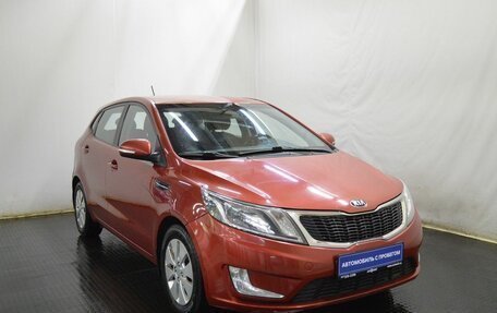 KIA Rio III рестайлинг, 2013 год, 835 000 рублей, 3 фотография